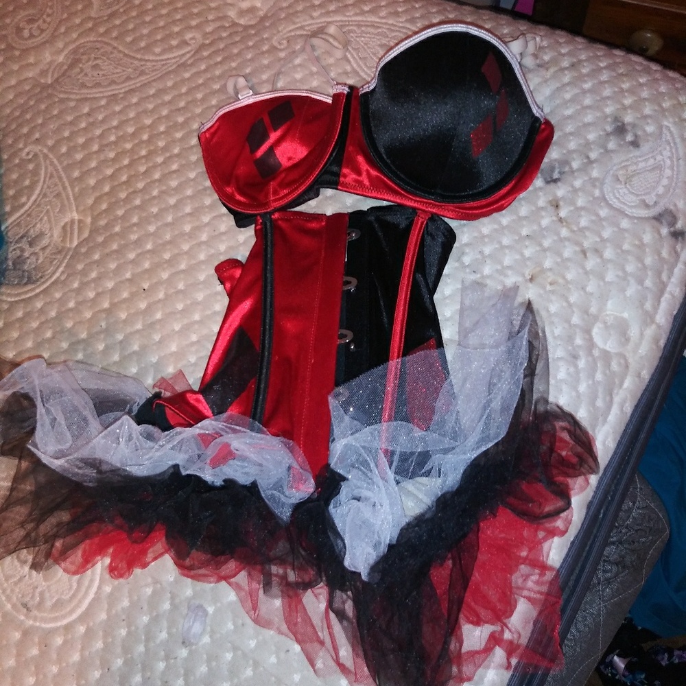 Harley quinn cosplay corset/bra/skirt